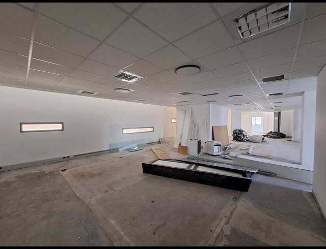 285M² OFFICE FOR SALE IN ILLOVO